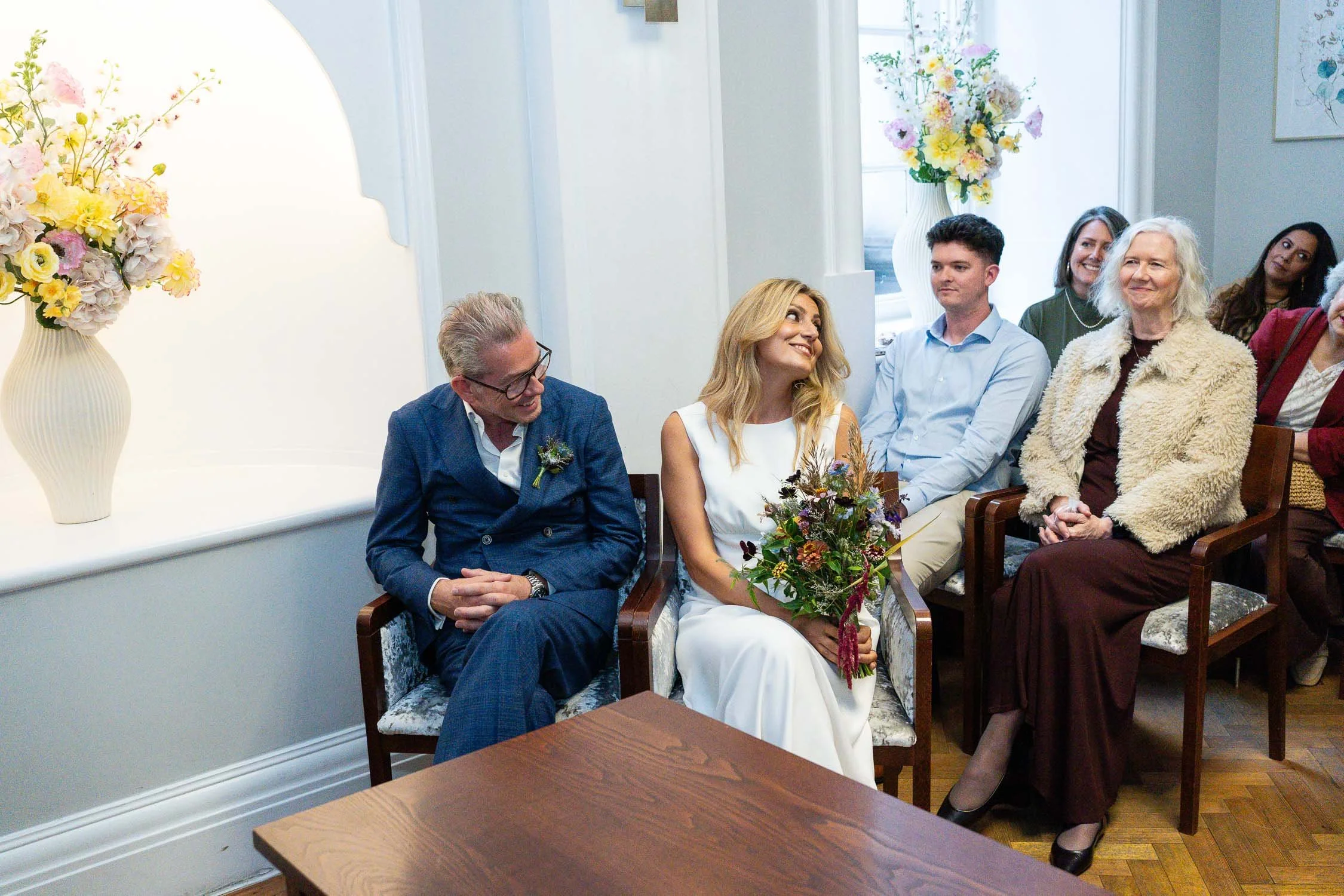 115-chelsea-old-town-hall-the-surprise-pub-wedding-reception.jpg