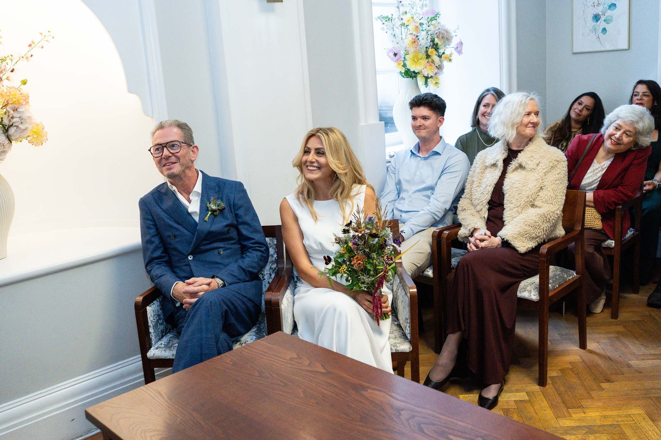 116-chelsea-old-town-hall-the-surprise-pub-wedding-reception.jpg