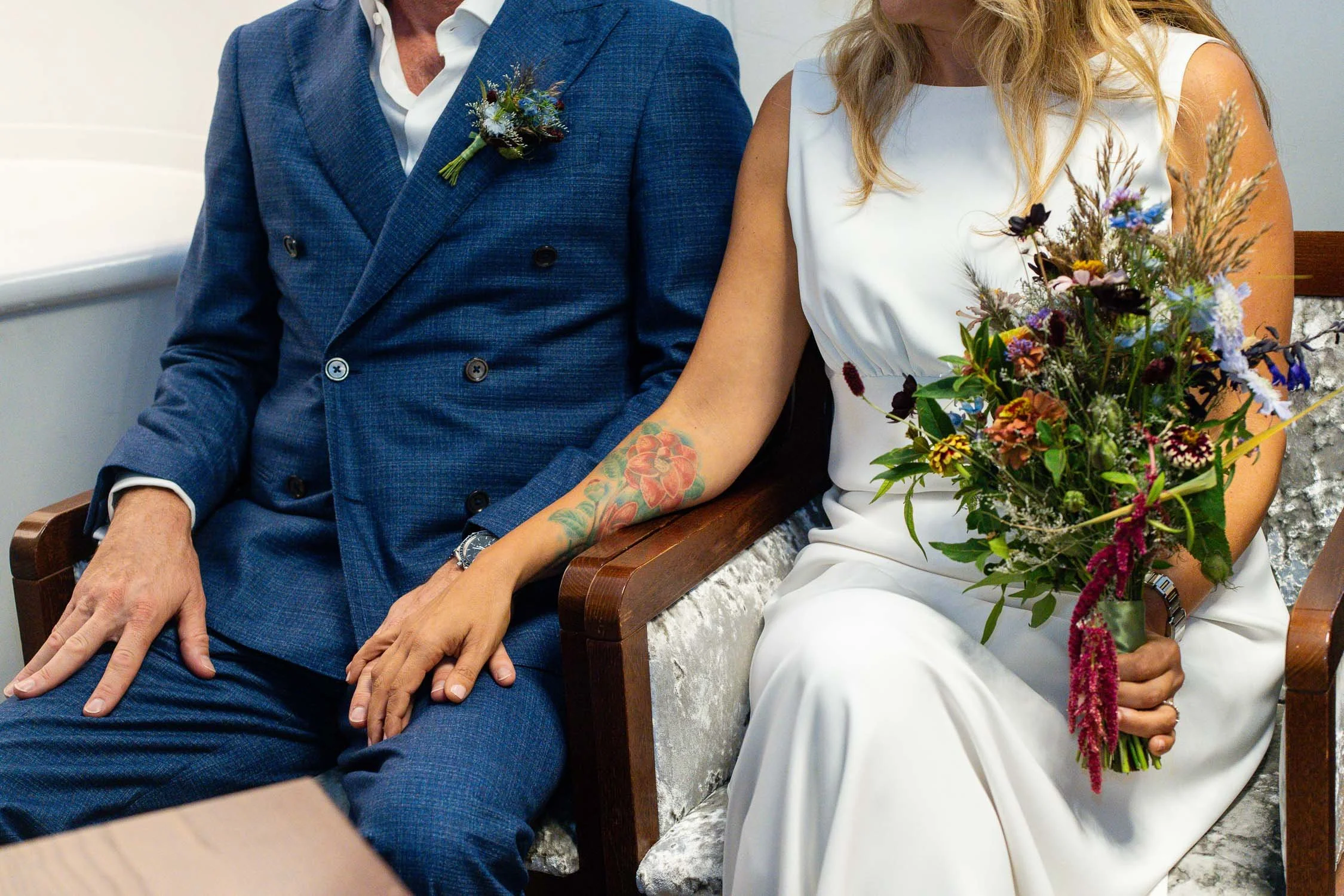 120-chelsea-old-town-hall-the-surprise-pub-wedding-reception.jpg