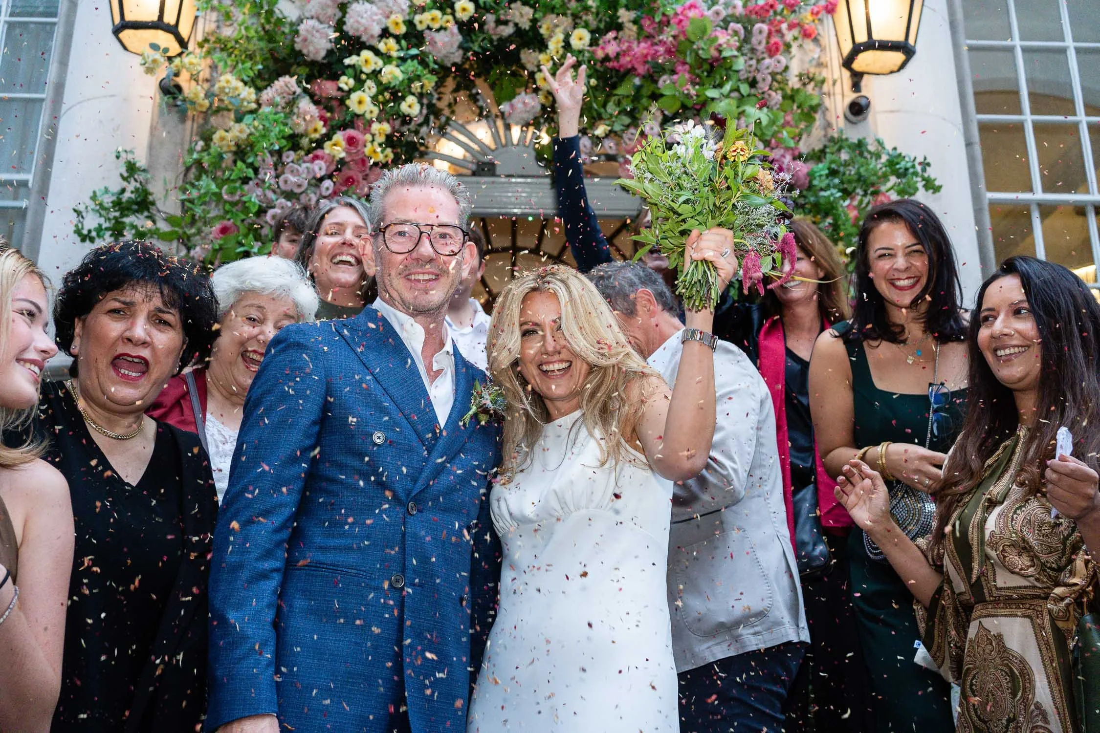 162-chelsea-old-town-hall-the-surprise-pub-wedding-reception.jpg
