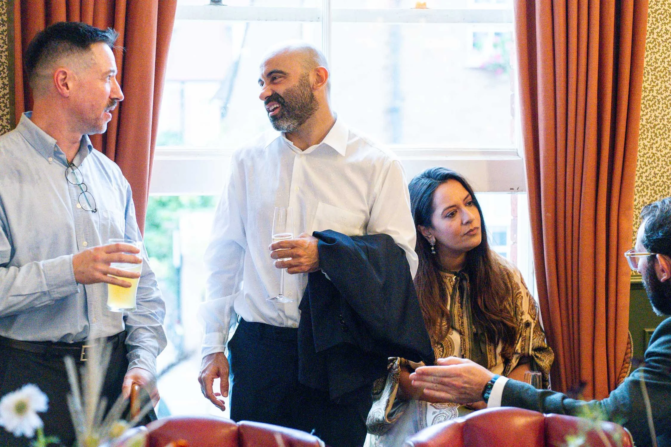 200-chelsea-old-town-hall-the-surprise-pub-wedding-reception.jpg