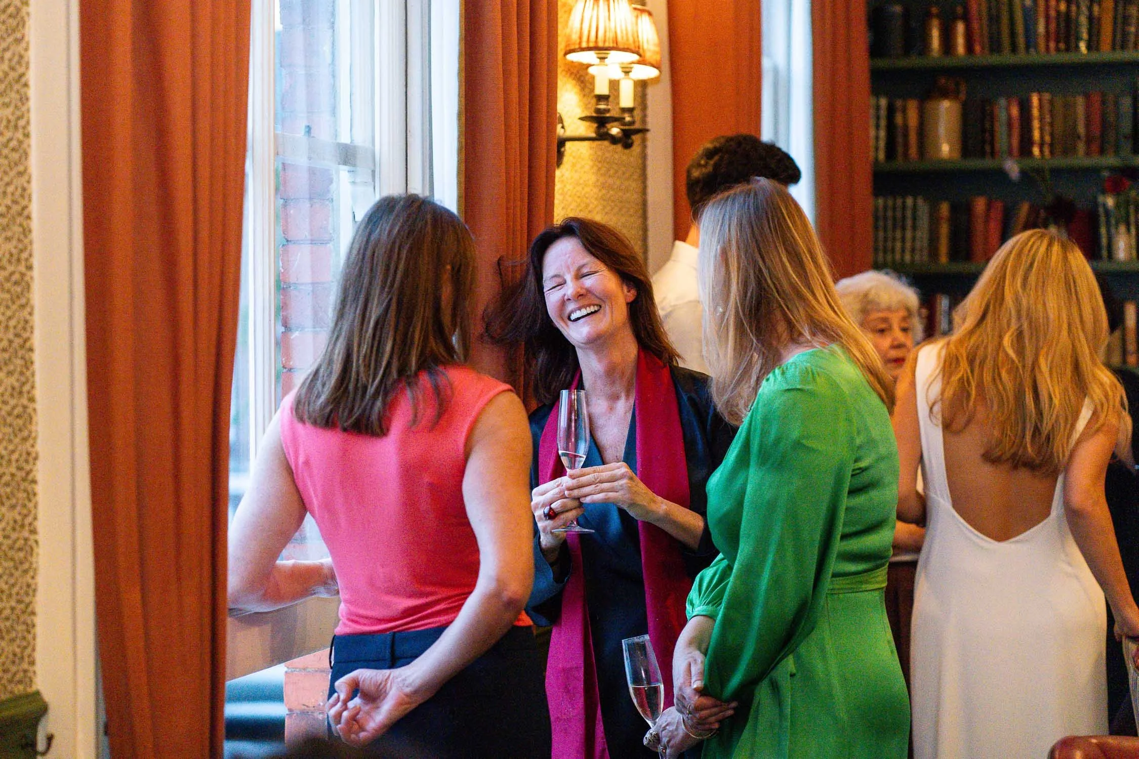 218-chelsea-old-town-hall-the-surprise-pub-wedding-reception.jpg