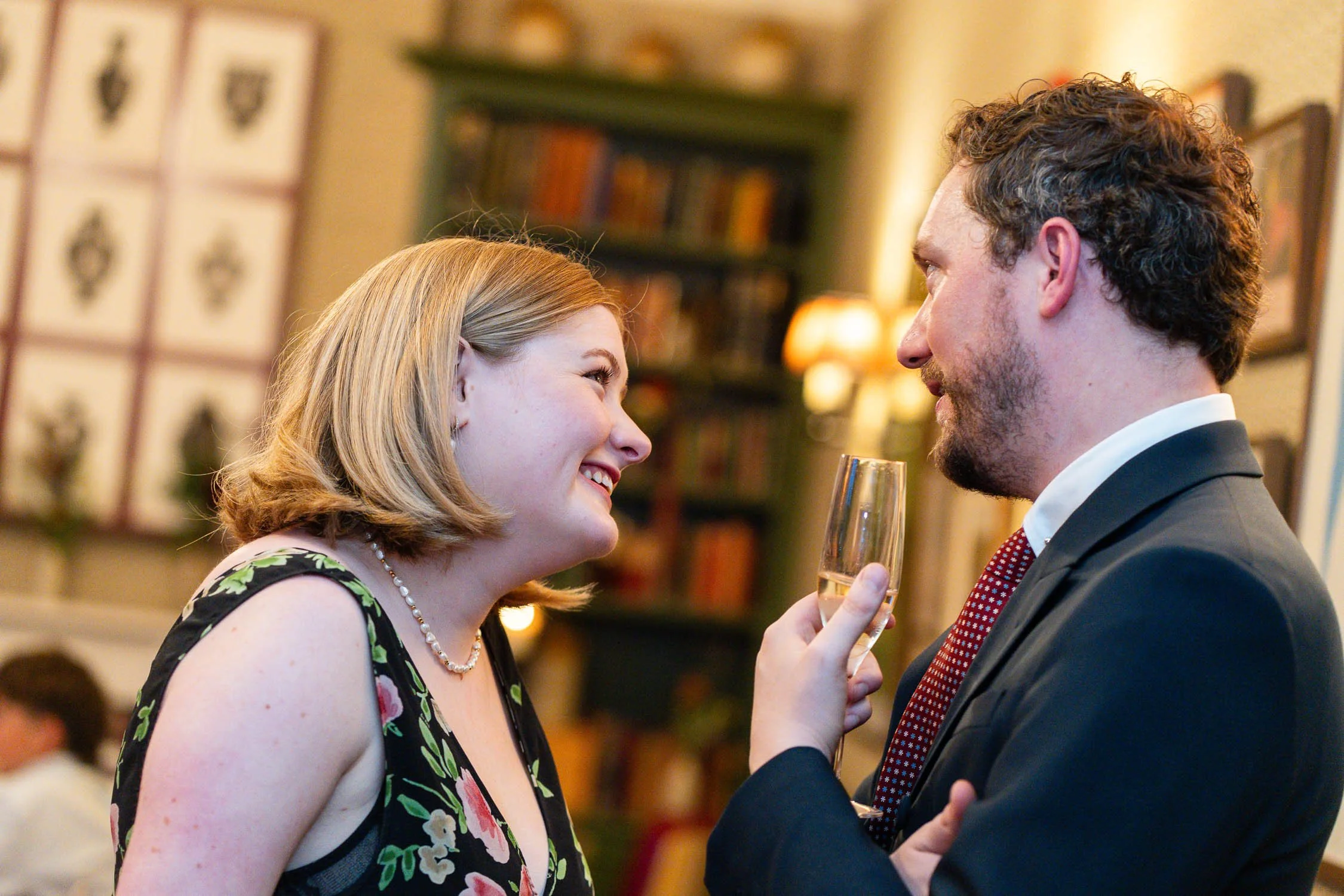 241-chelsea-old-town-hall-the-surprise-pub-wedding-reception.jpg
