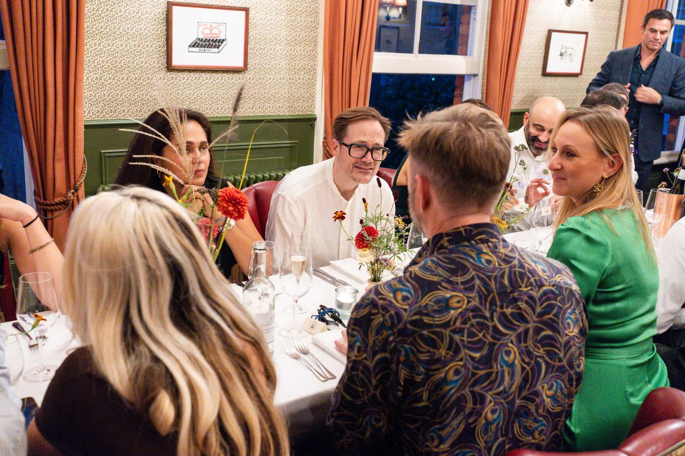 248-chelsea-old-town-hall-the-surprise-pub-wedding-reception.jpg