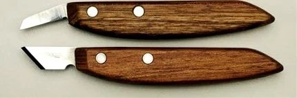 Hock chip carving and stab knives.jpg