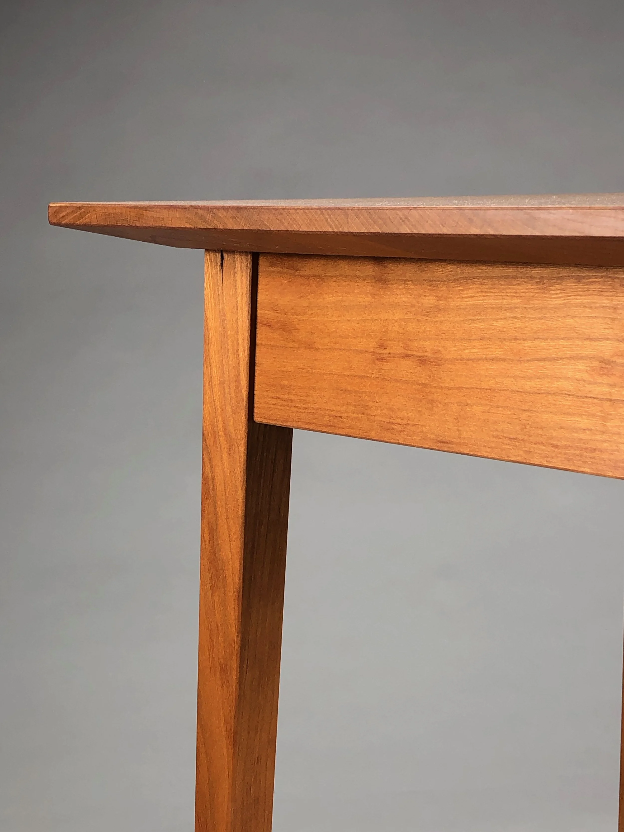 cherry wood side table / アルフレックス北欧ヴィンテージ cherry