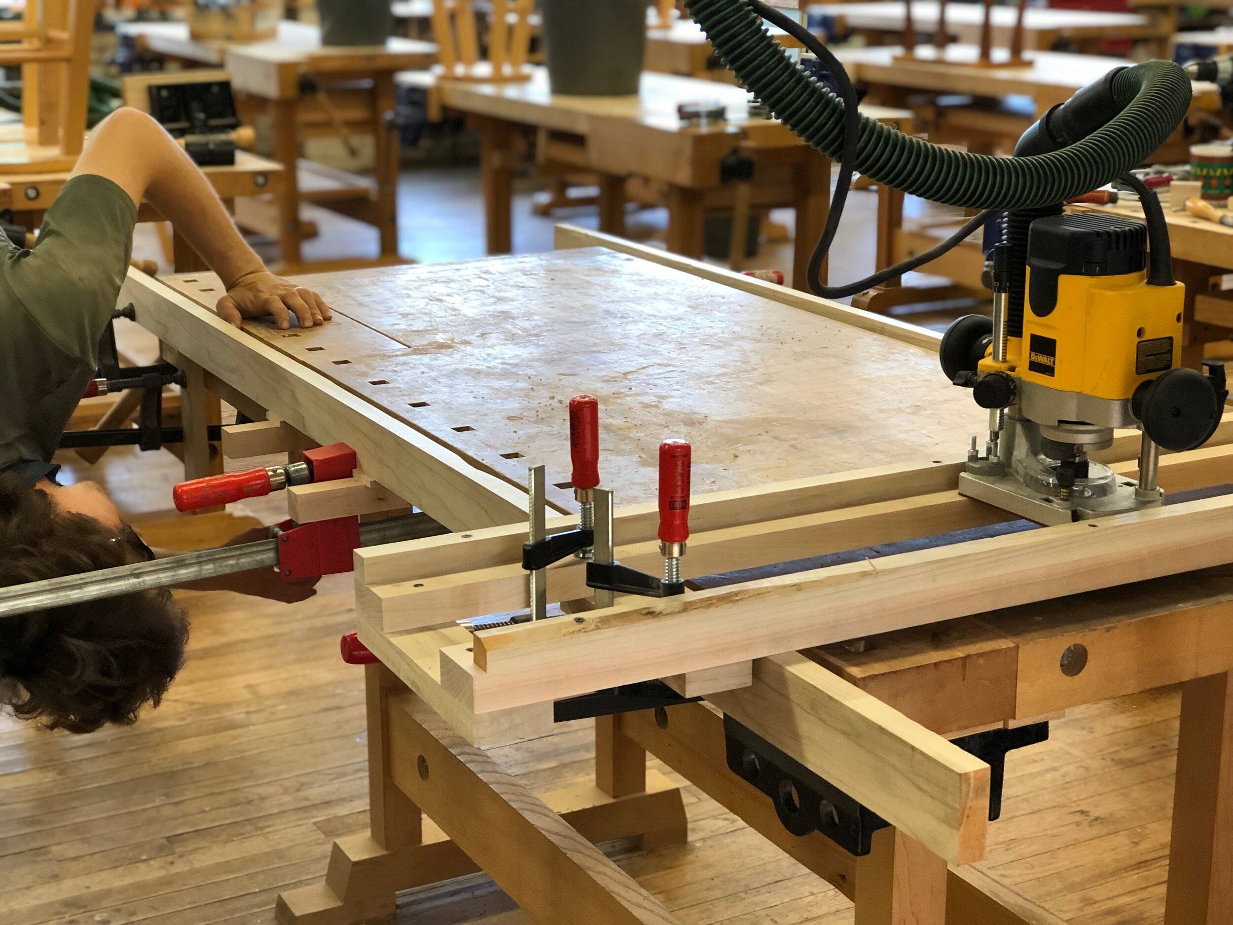 The setup of the rails and carriage