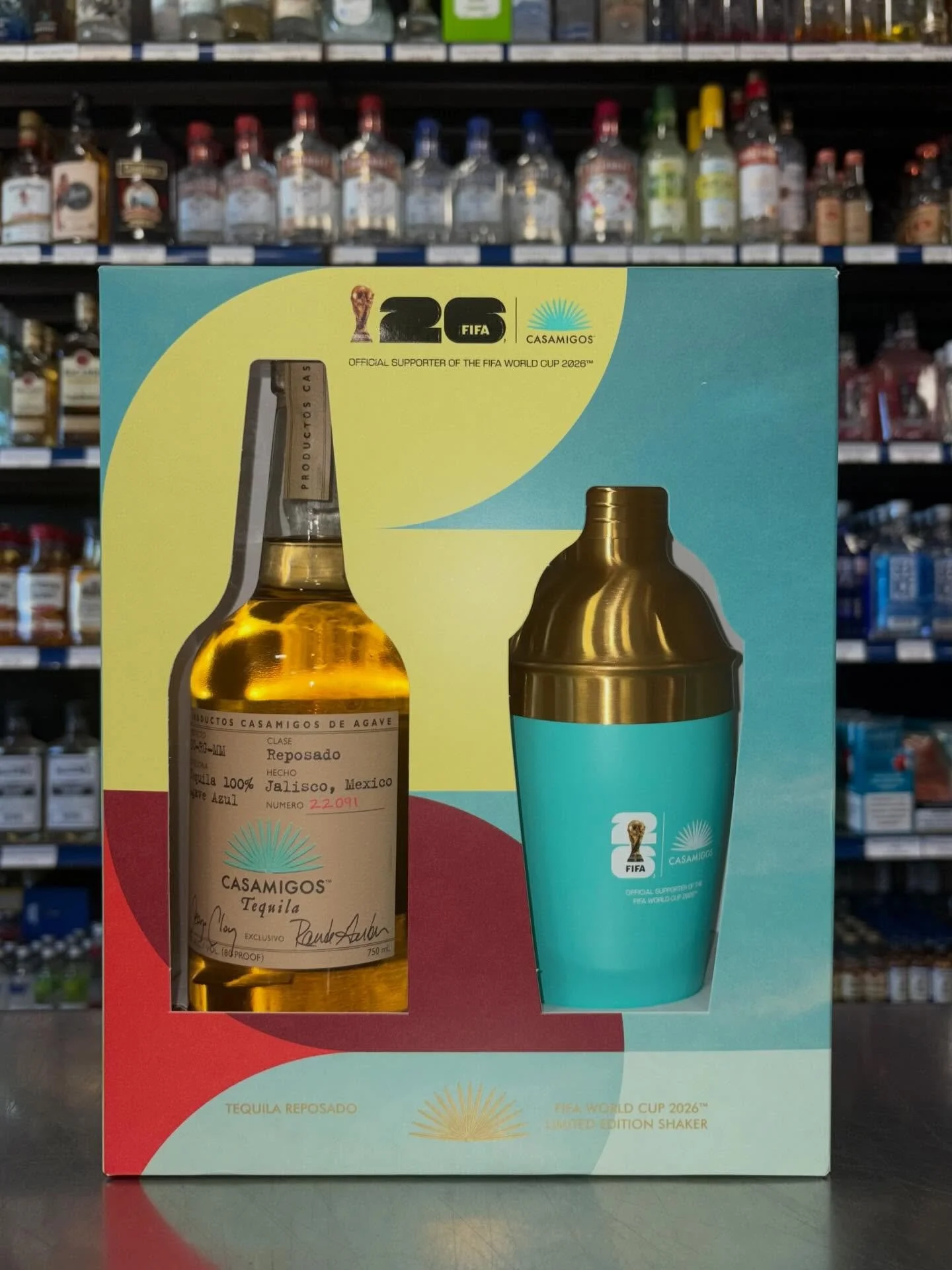 World Cup ready 🌍⚽️ Casamigos Reposado + limited edition shaker = game day done right. Smooth sips, no extra time needed.

#MoonshineLiquors #Casamigos #TequilaTime #Reposado #GameDayReady