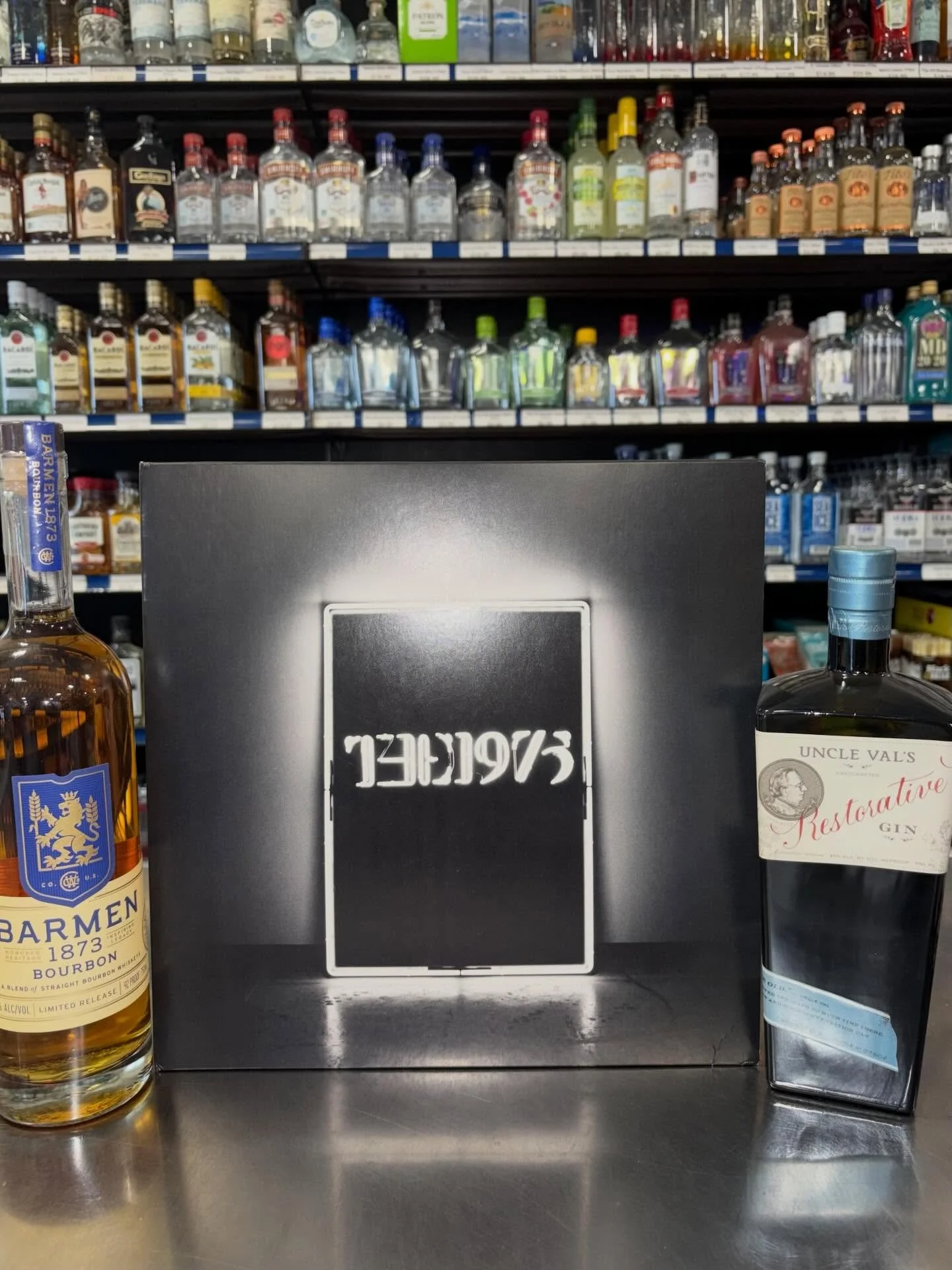 This week&rsquo;s lineup: 🎵 The 1975 on vinyl, 🍺 Southern Tier 2XIPA, and 🍸 Crafted Classics cocktails. Whether you&rsquo;re building a playlist or stocking the fridge, we&rsquo;ve got you covered.

#MoonshineLiquors #VinylAndVibes #The1975 #Craft