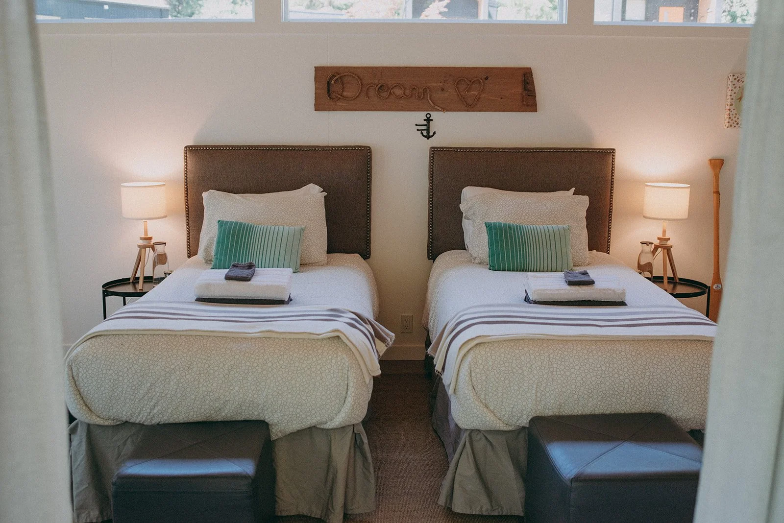 Nectar Yoga Moonstone Cottage Vancouver British Columbia @jennapullenphotography (2).jpg