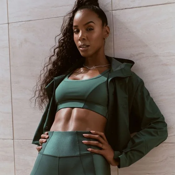  MONIKA was the movement coach for the NEW Fabletics Kelly Rowland collection of athletic wear. 