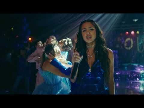 olivia rodrigo sour prom blue dress Olivia Rodrigo in Blue Dress on Stage