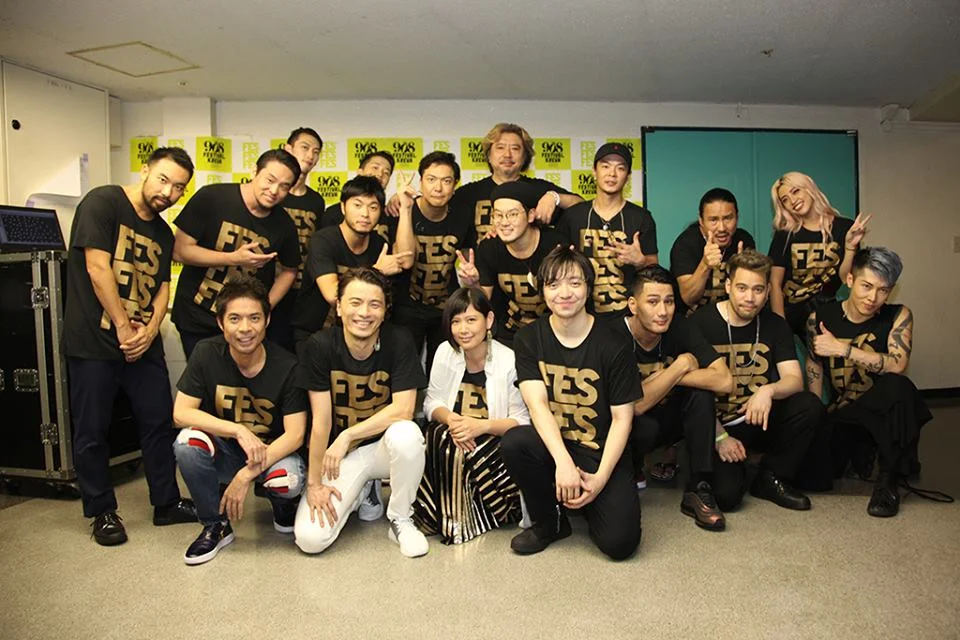 Group+Shot+908.jpg