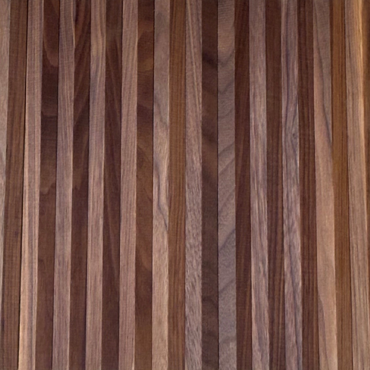 APEX_Walnut_5402_Straight_onFull.png