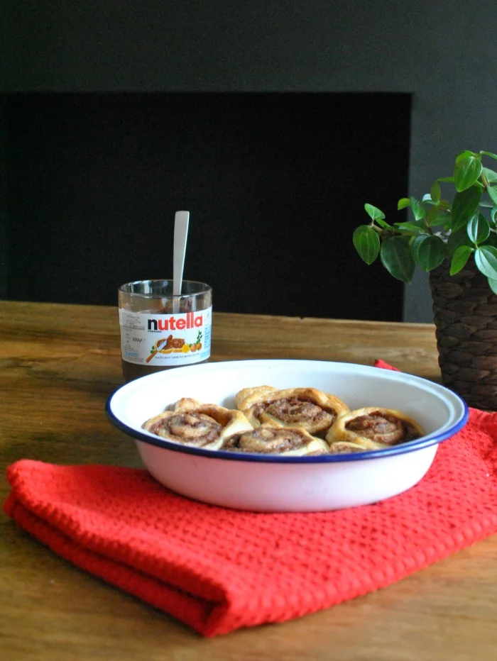 20-Minute Nutella & Cinnamon Rolls // Amy Elizabeth