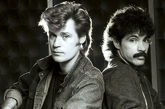 hall-and-oates-1982-billboard-650.jpg