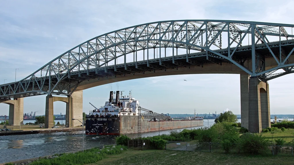 Skyway Bridge Hamilton, Government of Canada Project.jpg