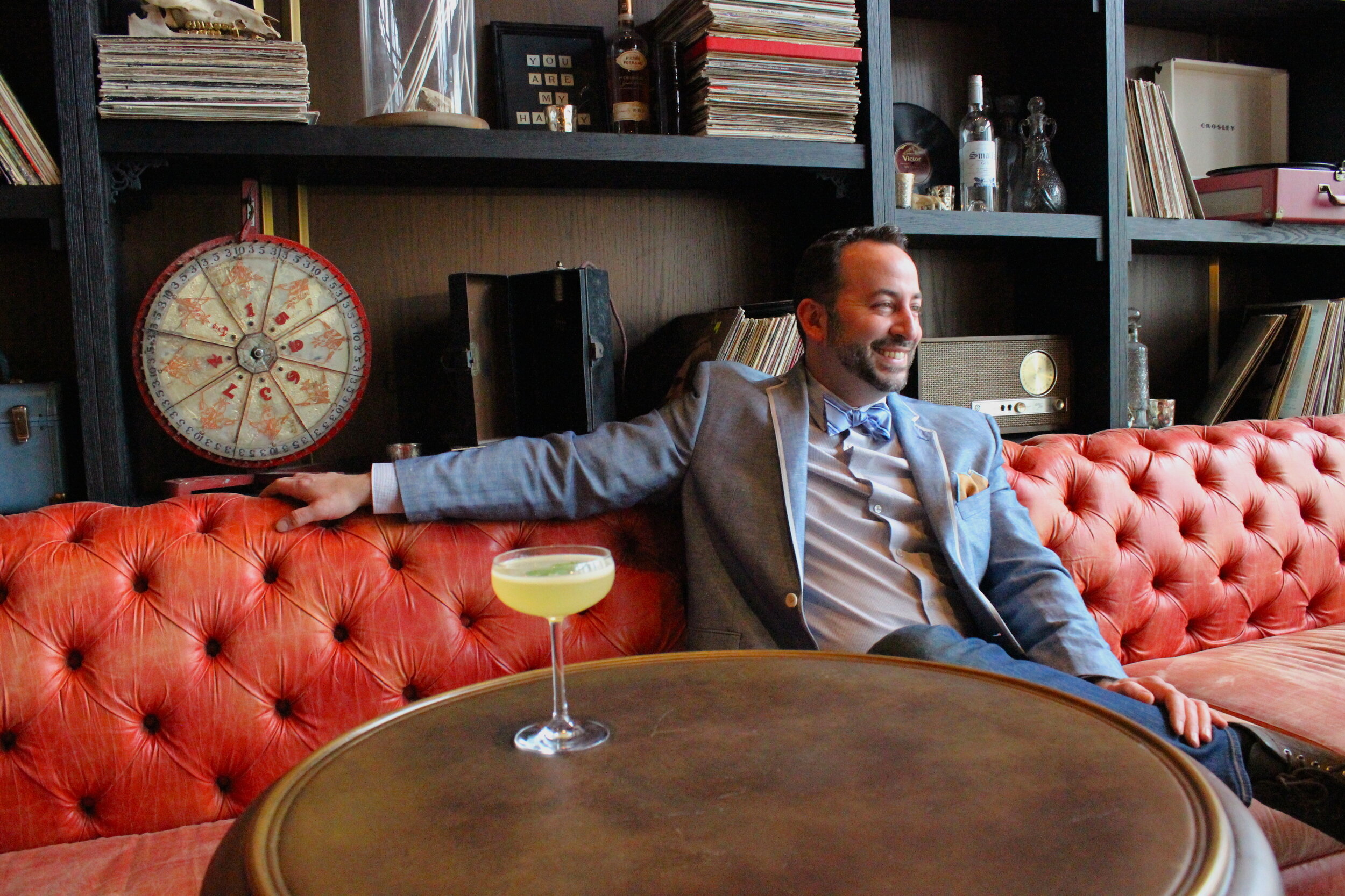 “ The Betty is a neighborhood gathering place located within the Fulton Market District of the West Loop. A dining destination of all sorts, many drop in for a nice weekday dinner in their neighborhood, others come to The Betty for a planned, celebratory night out. Whatever their reasons, everybody enjoys The Betty for its diverse culinary offerings prepared by executive chef Rachel Dow, and its thoughtfully-curated beverage program, maintained by Peter Vestinos.”