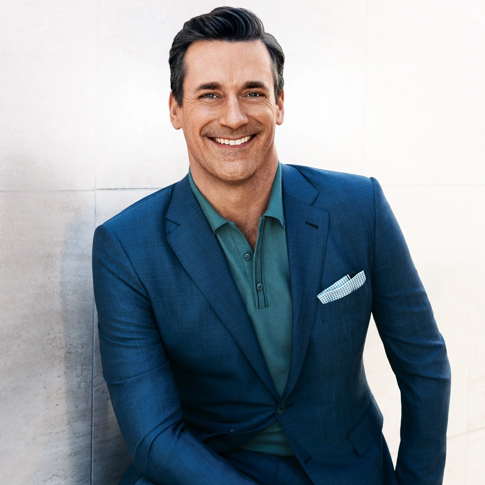 john+hamm+polo+with+suit.jpg