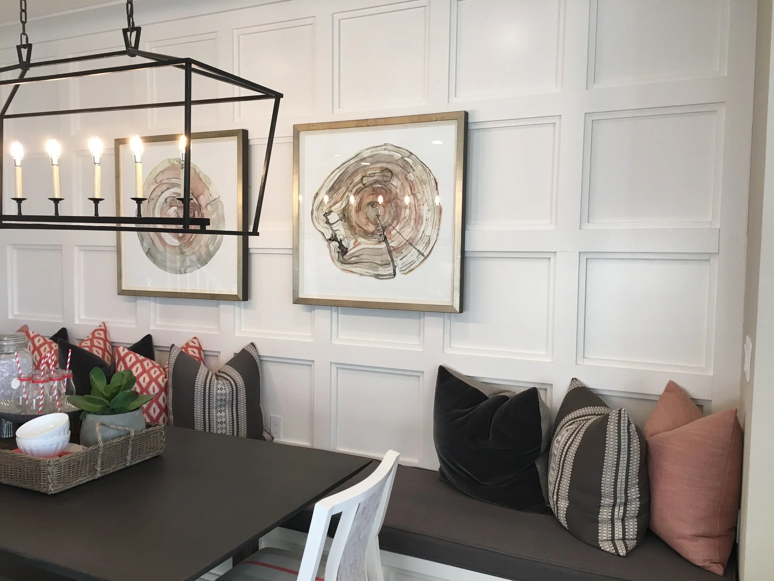 Accent Walls: Designer Secrets for Making Your Home Unique.