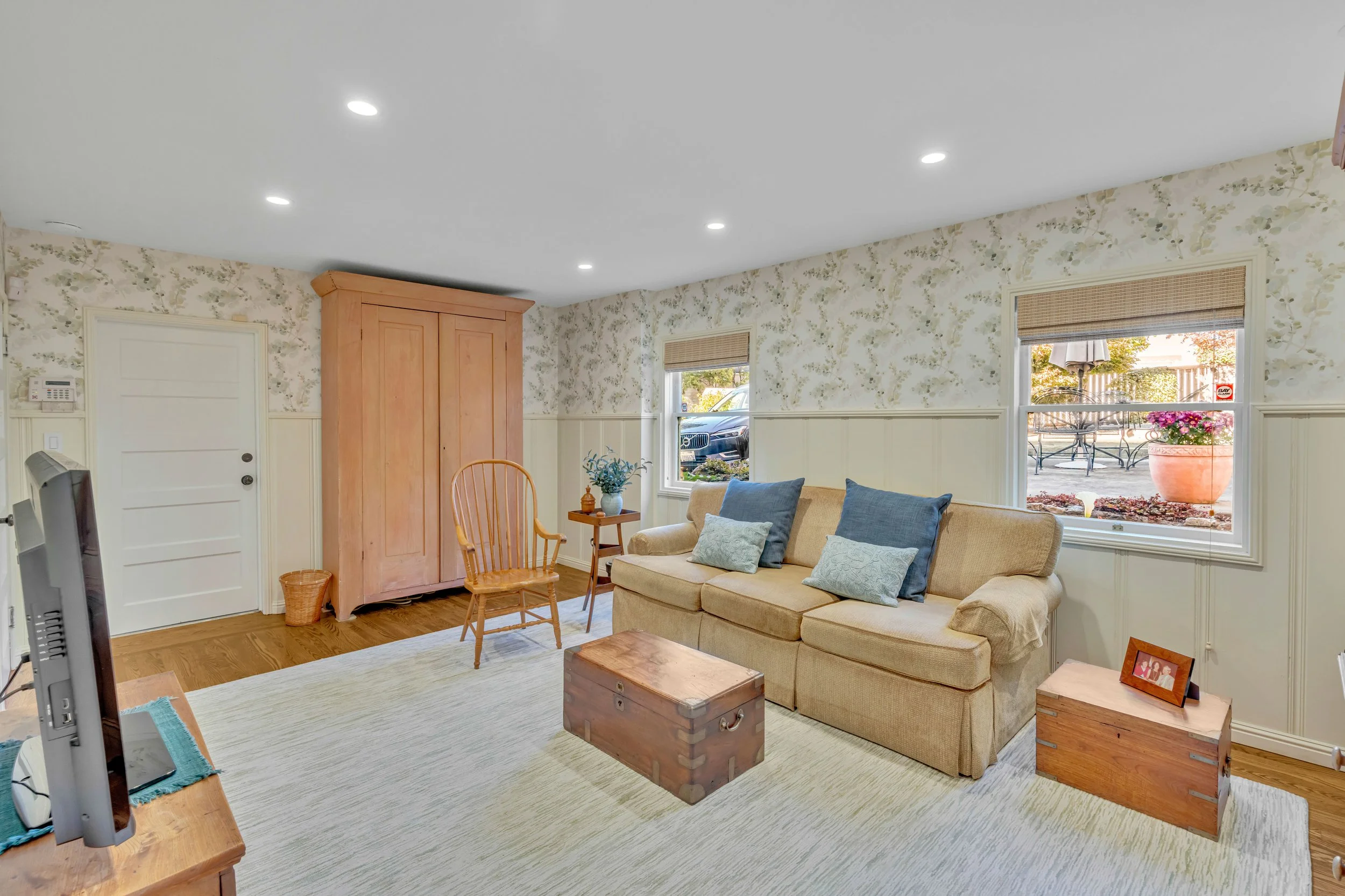 105 Sonia St Oakland 16.JPG