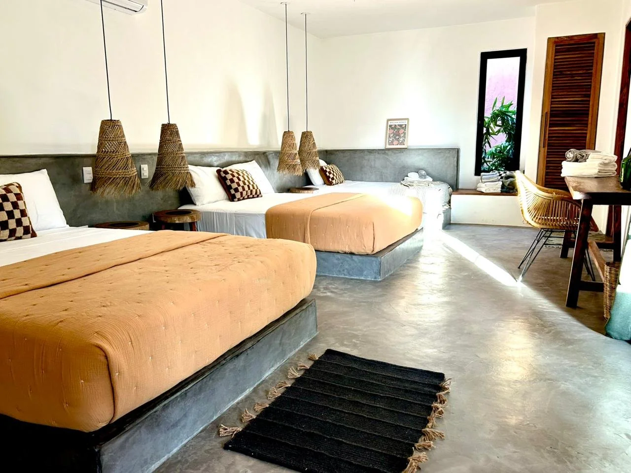 Surfer Suite.jpg