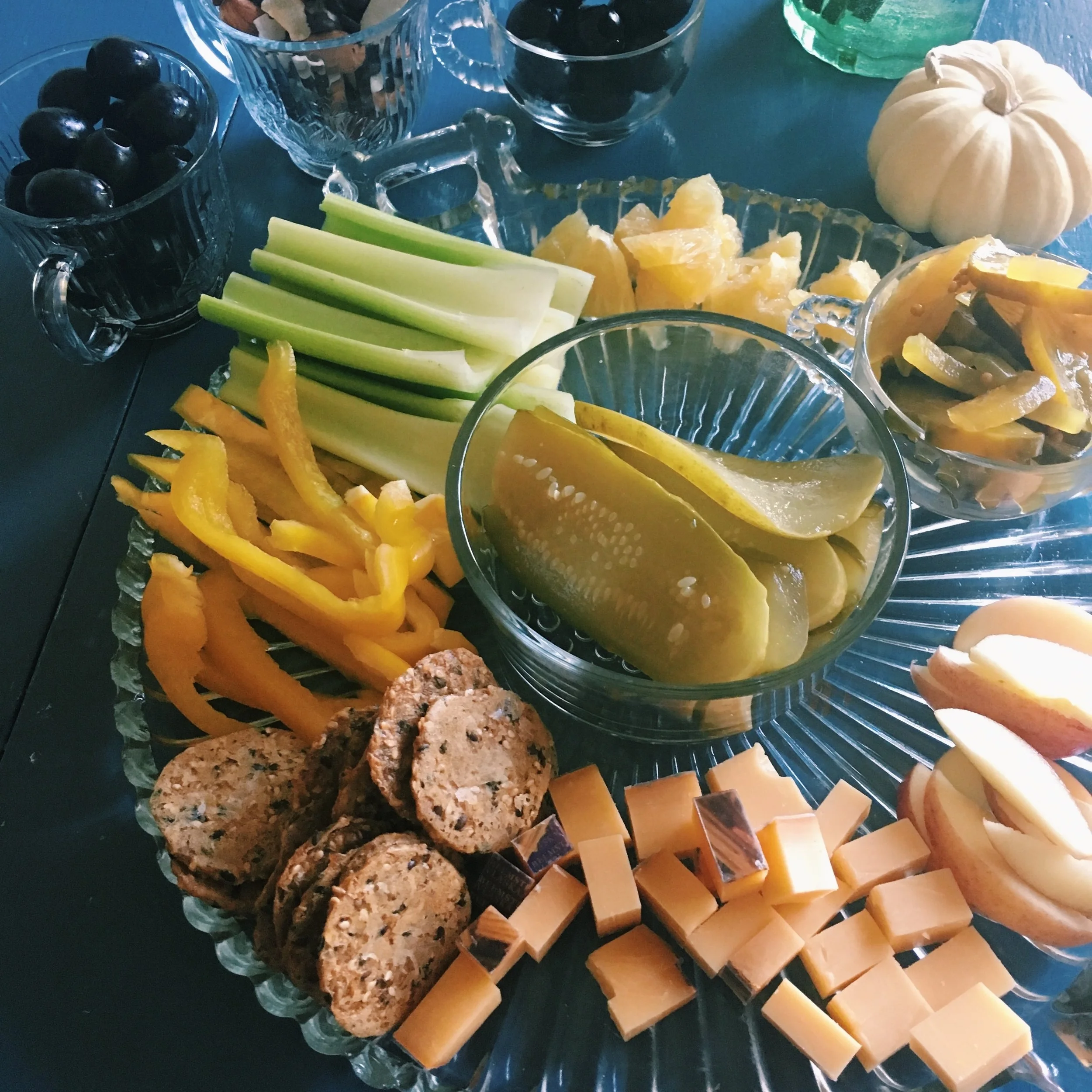 Thanksgiving Day Pre-Dinner Snacks