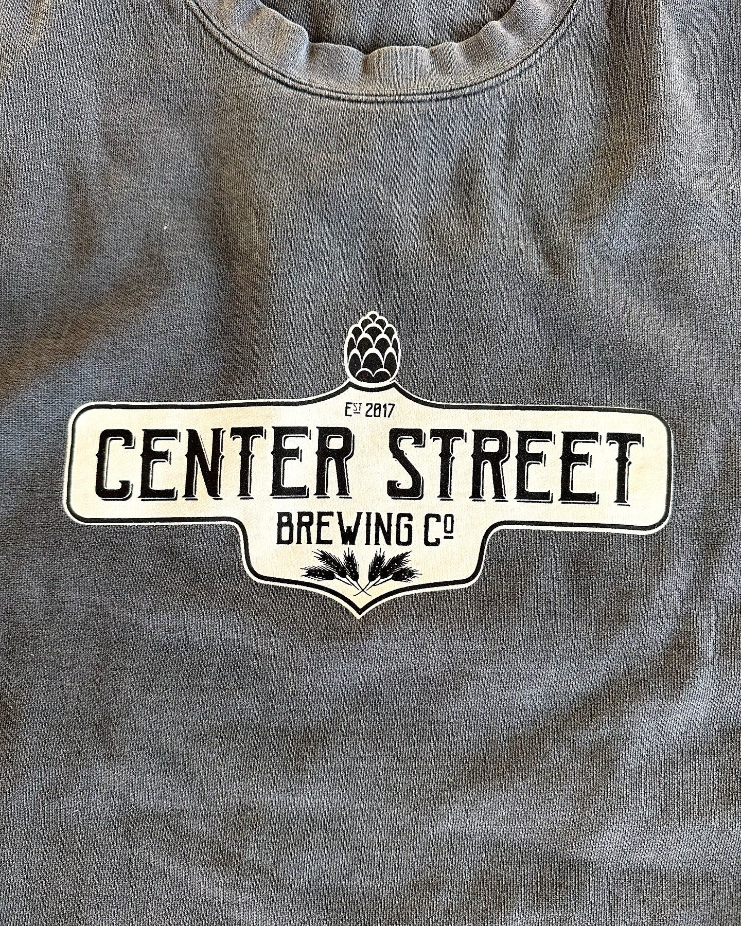 CSBC Theme Night tonight!! Wear any CSBC merchandise tonight and receive $1 off draft beers! Celebrate our 5 year anniversary tonight with cold beer, live music, and your favorite CSBC merch! 
Music starts at 6 PM tonight and Banana Hammock is flowin