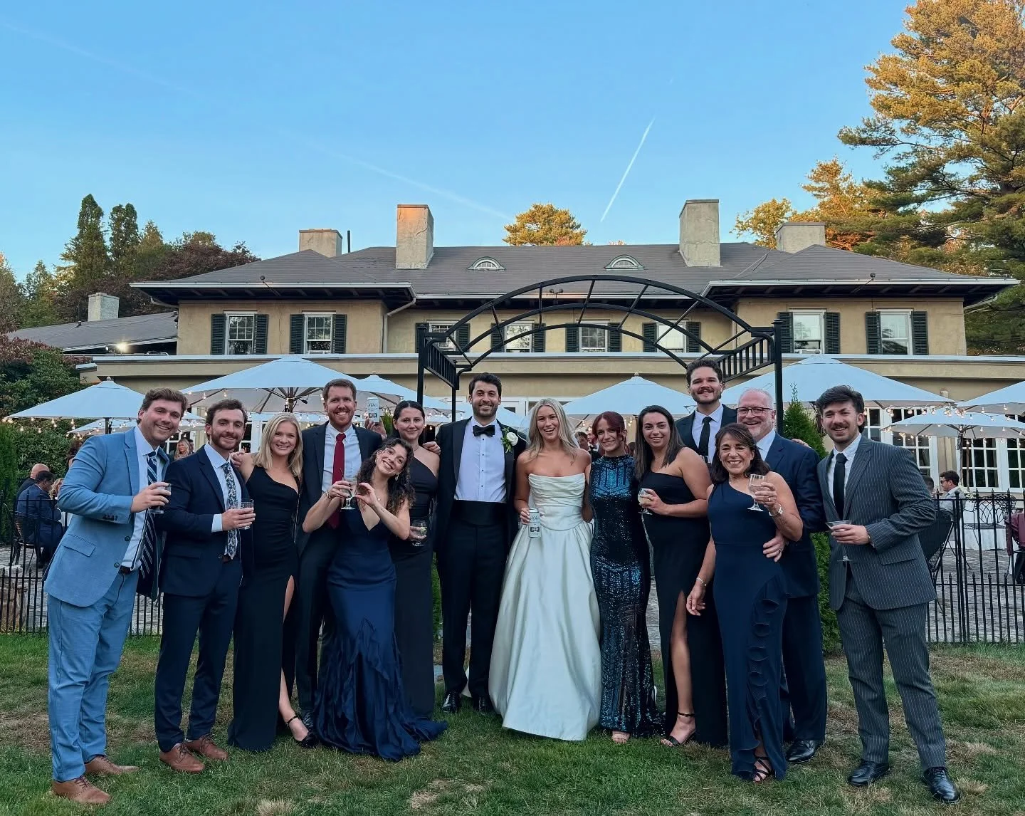 Everyone congratulate our very own Patrick &amp; his WIFE Olivia 🥰💒

A beautiful wedding, a beautiful couple &amp; a beautiful staff.