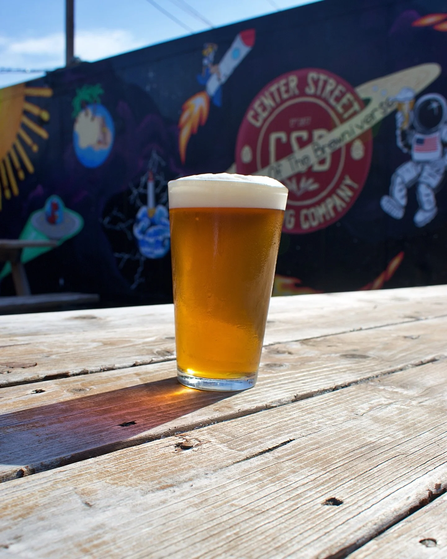 ☀️ Beautiful weather has us thirsty for cold suds! 🍺
Quench your thirst with our newest beer to hit the tap list&hellip; Blue Eyed Blonde American Blonde Ale!
This all American blonde ale is exactly what you need to have a great time in the sun&hell