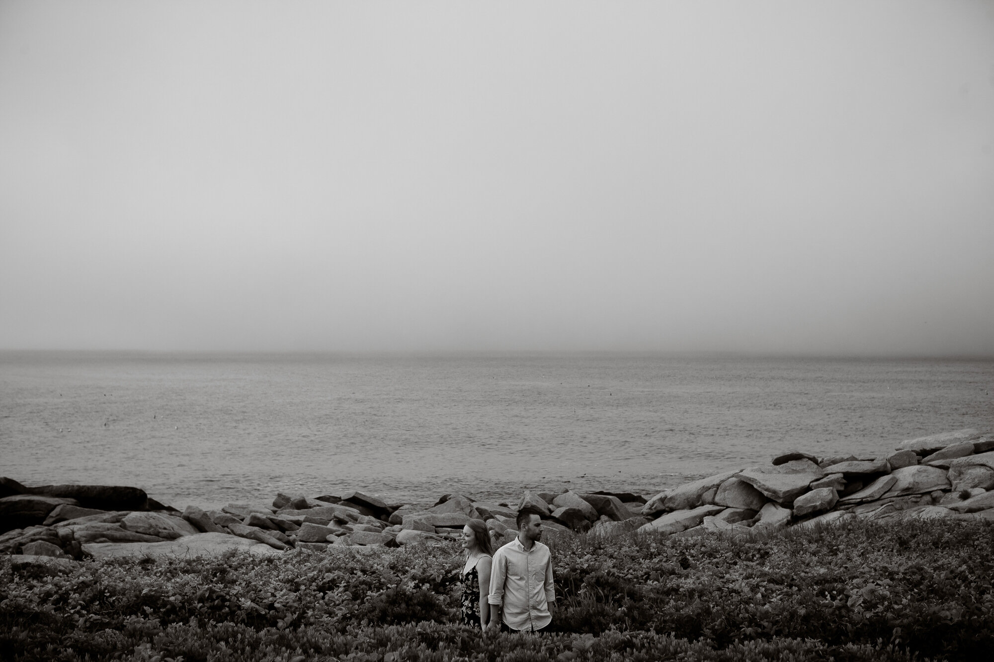 Halibut_Point_State_Park_Engagement_Photography_04.jpg