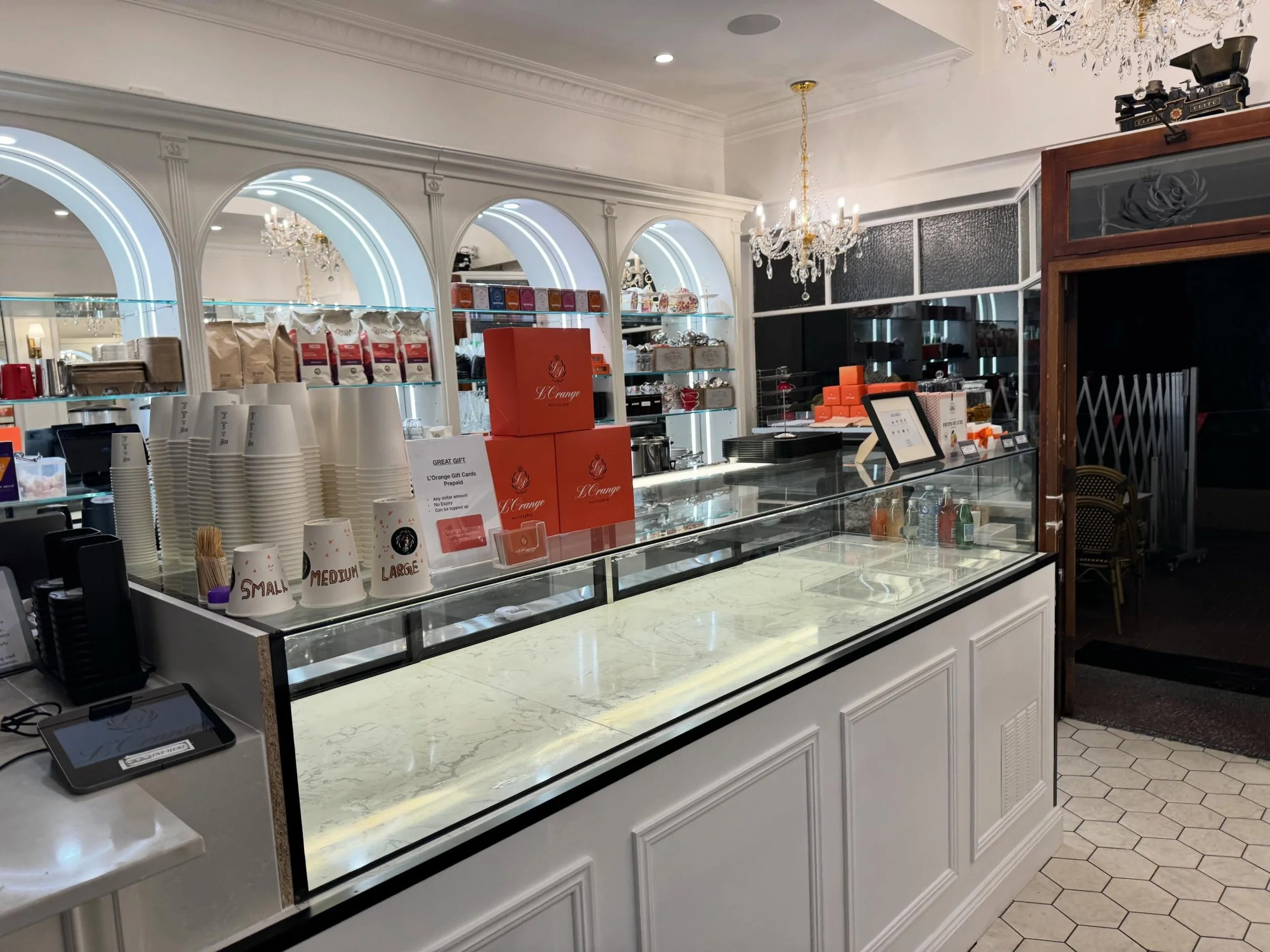 See you at 8am for coffee and fresh croissant Manuka! 🧡