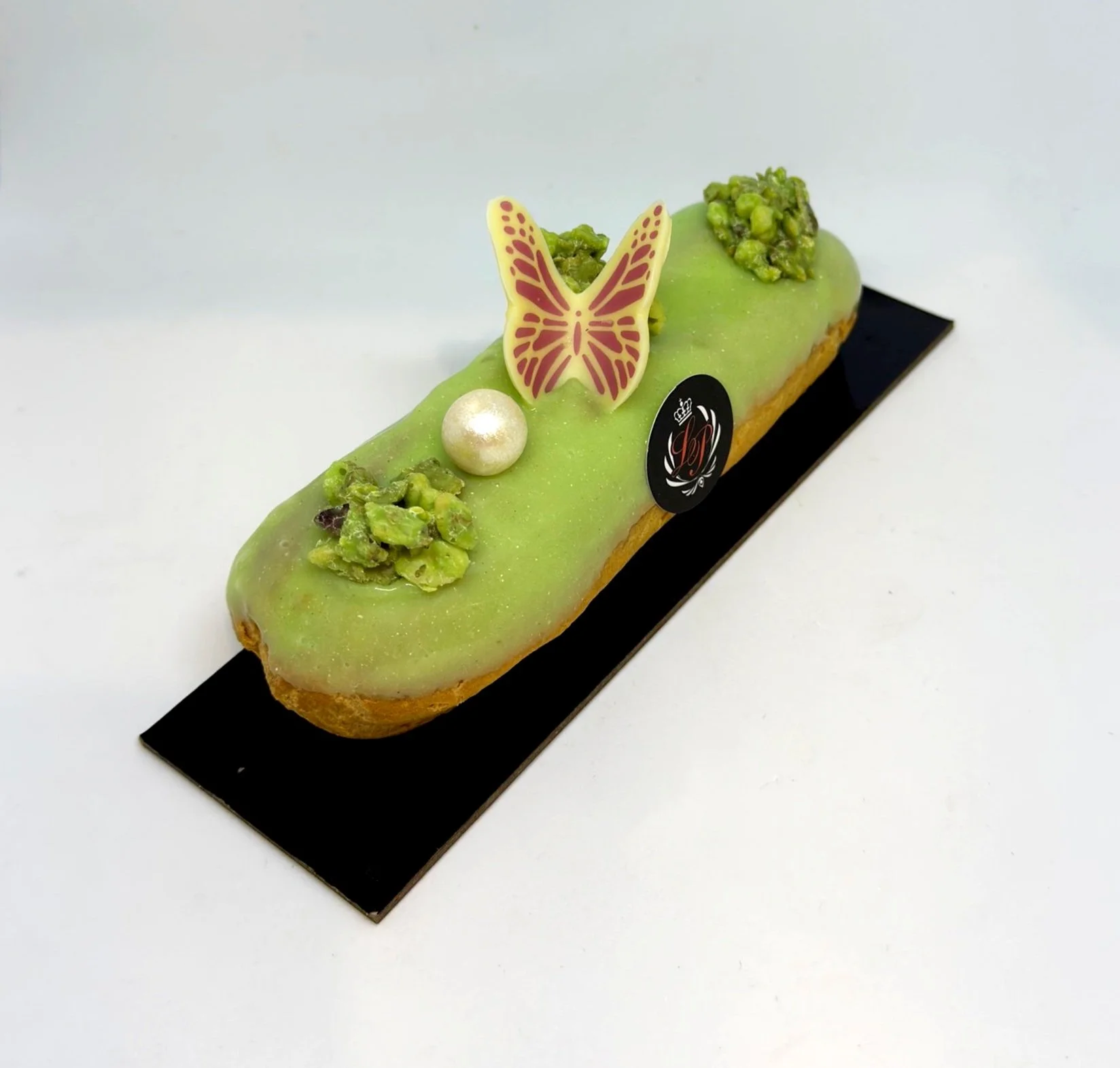 Pistachio Éclair