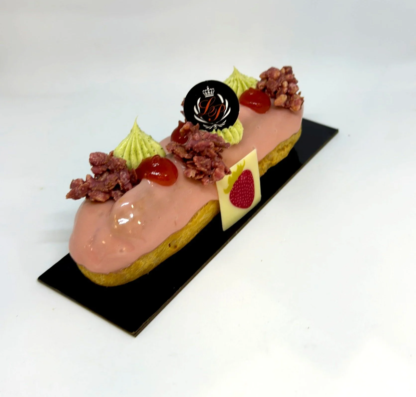 Strawberry Éclair