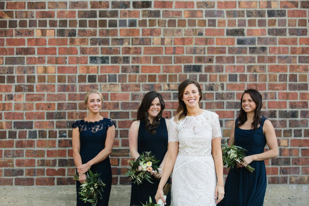 173f8-05weddingparty-81.jpg