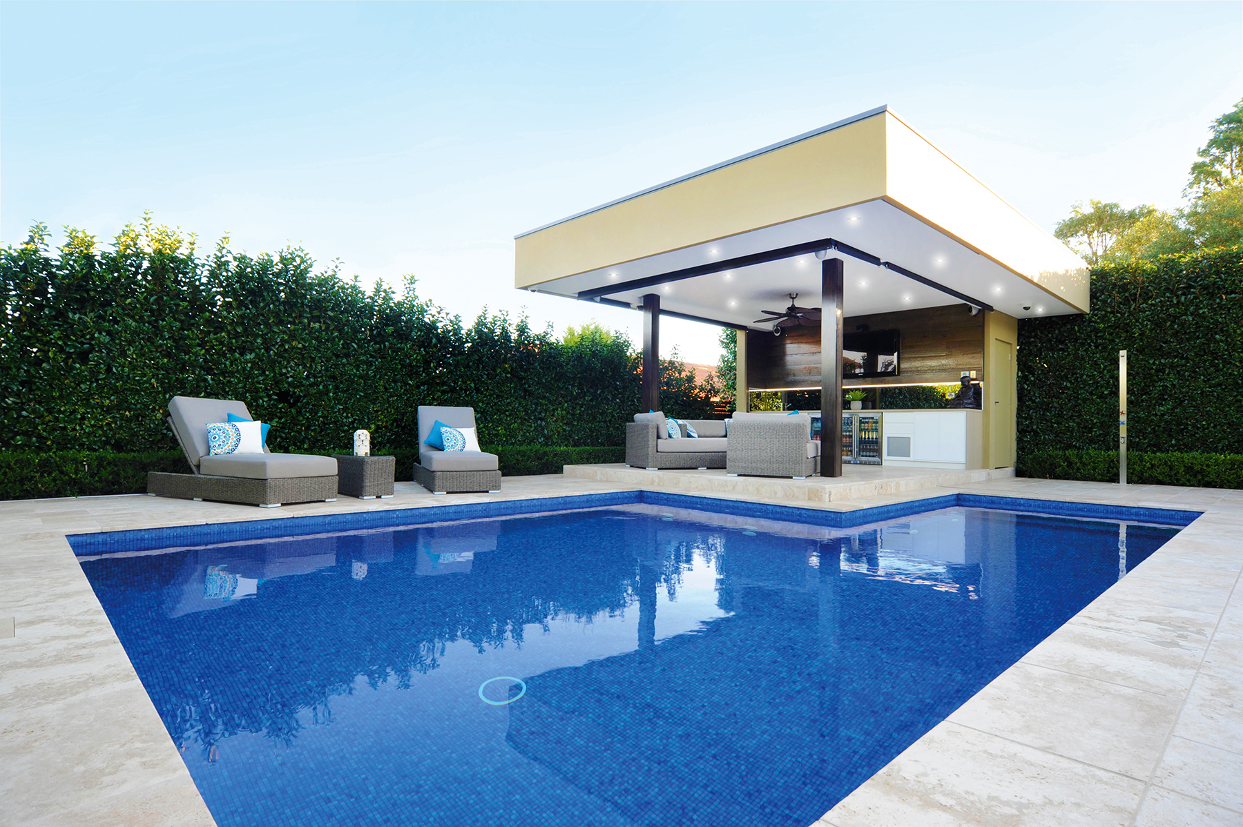 SYDNEY-Pool.jpg