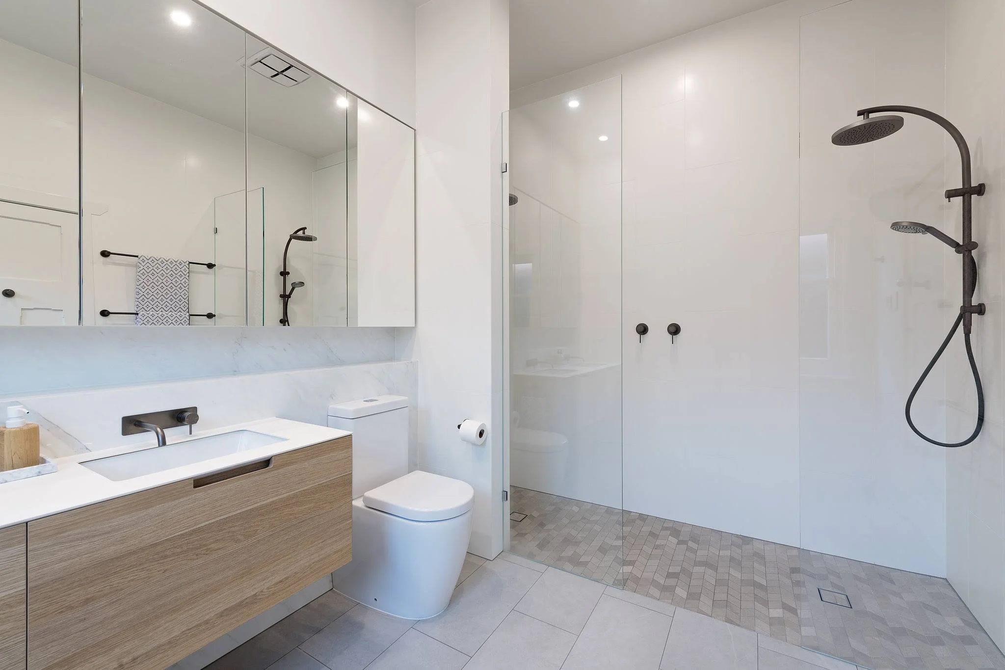 Floor tile - PIETRA ICE REC SEMI POL GLZ PCLN (300x600) (1).jpg
