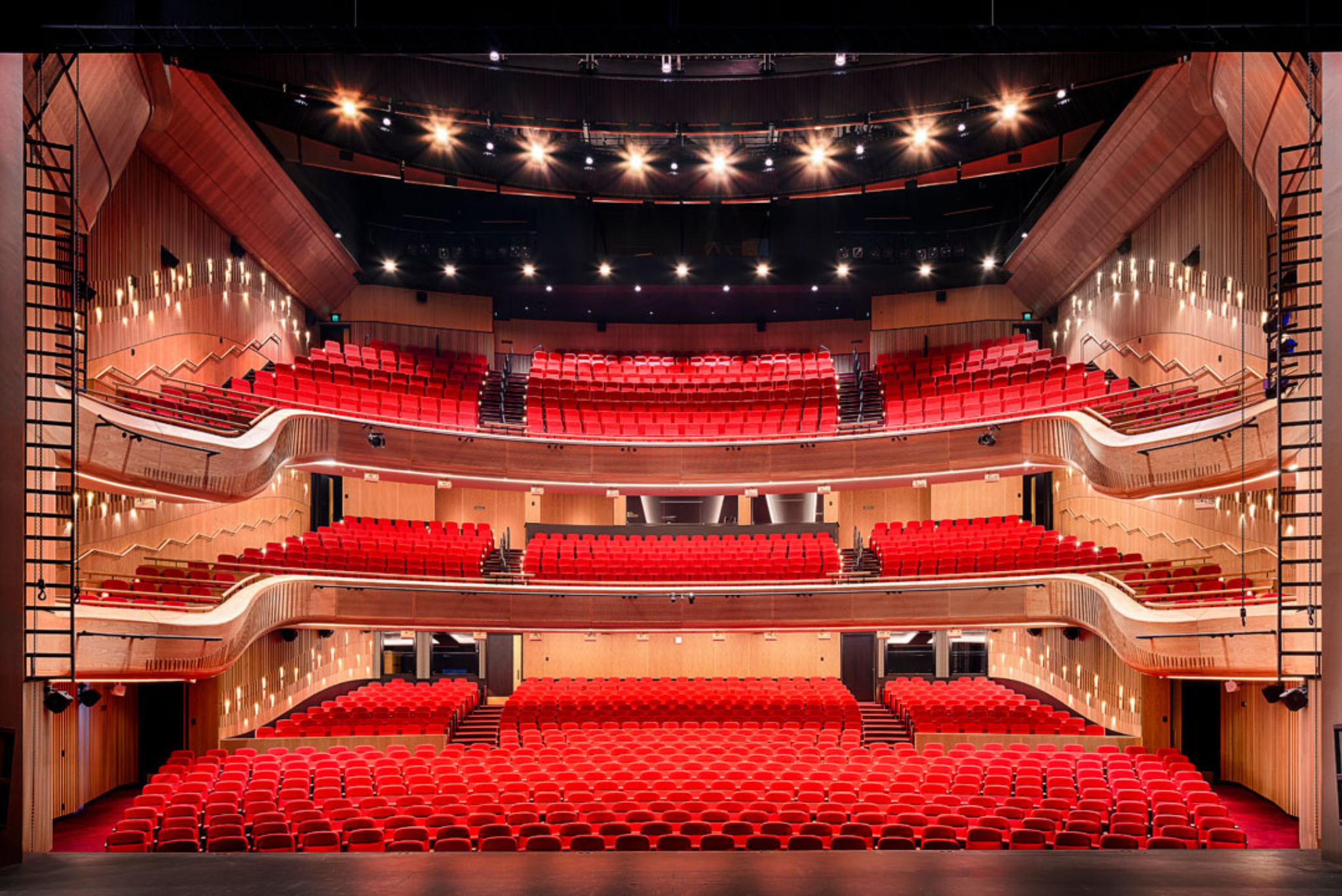 Her Majesty's Theatre | Italia Ceramics