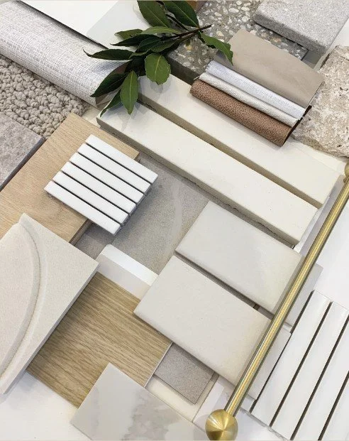 𝗠𝗼𝗼𝗱 𝗕𝗼𝗮𝗿𝗱 𝗠𝗼𝗻𝗱𝗮𝘆
A beautifully curated blend of materials and textures by the team at @think_architects, the perfect inspiration to kickstart your week.

Tiles supplied by @italia_ceramics 

#italiaceramics #tilesforalllifestyles #wal
