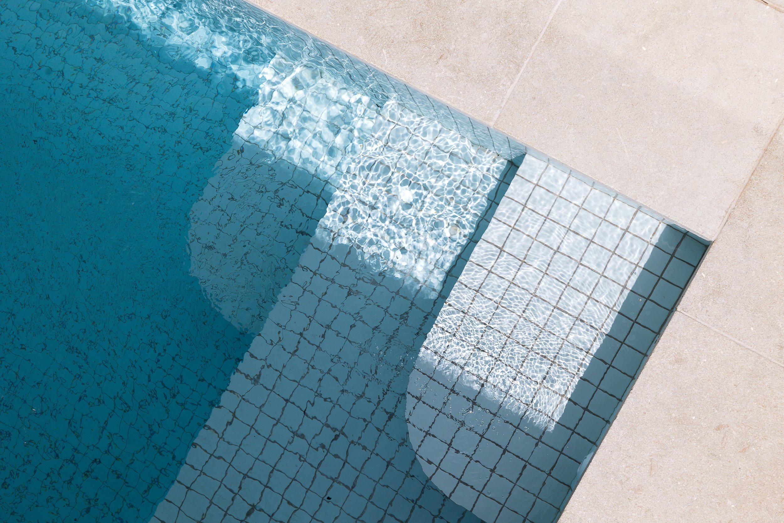 AZURE MIST | Italia Ceramics