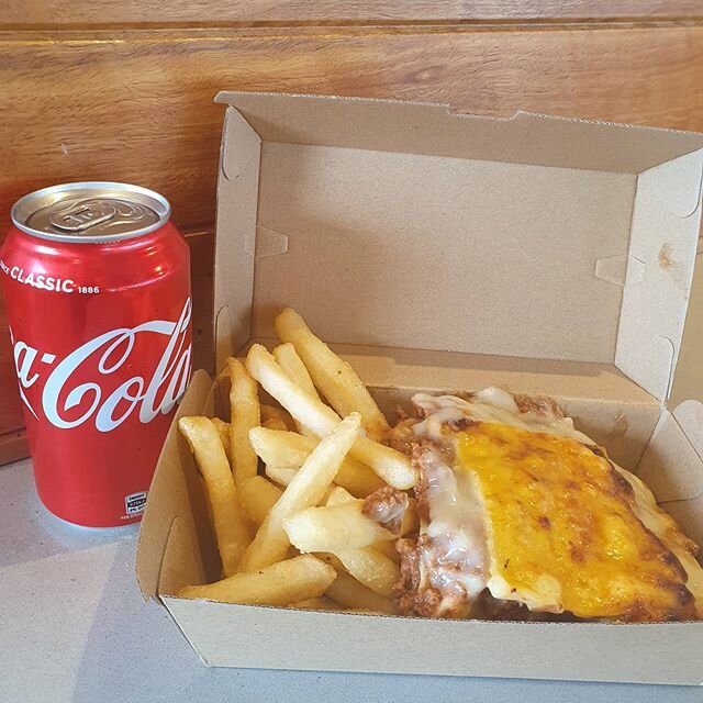 Friday's Special made in store LASANGA with chips &amp; a can for $7.50 11am-3PM don't miss out this won't last long!!!