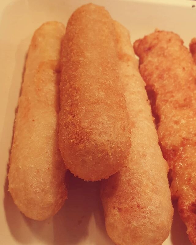 New to our Bain Marie! Battered Sav, Crumbed Biggin sausage &amp; a Battered Cheese and Bacon Says.. Come and try our NEW range