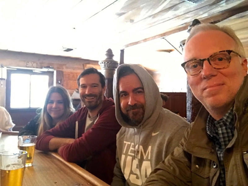 Paula, Nico, Carlos (MoveWild magicians), TB - The Old Place