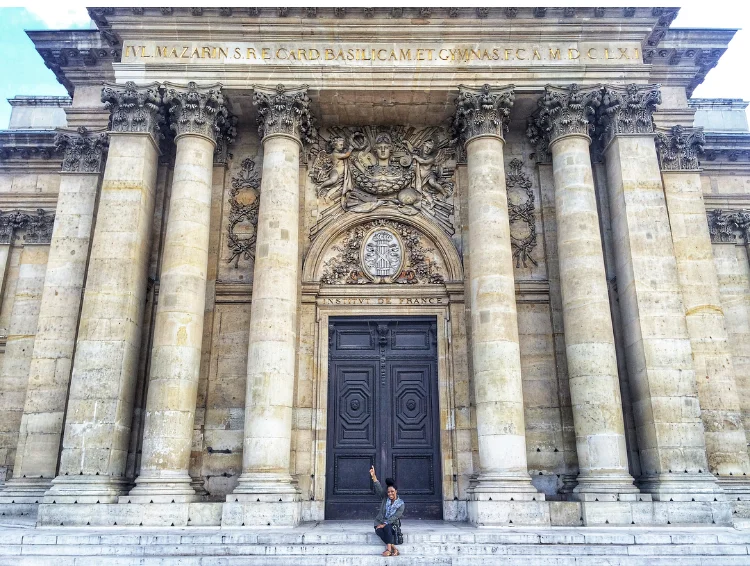 Dayka Robinson, Paris steps.jpg