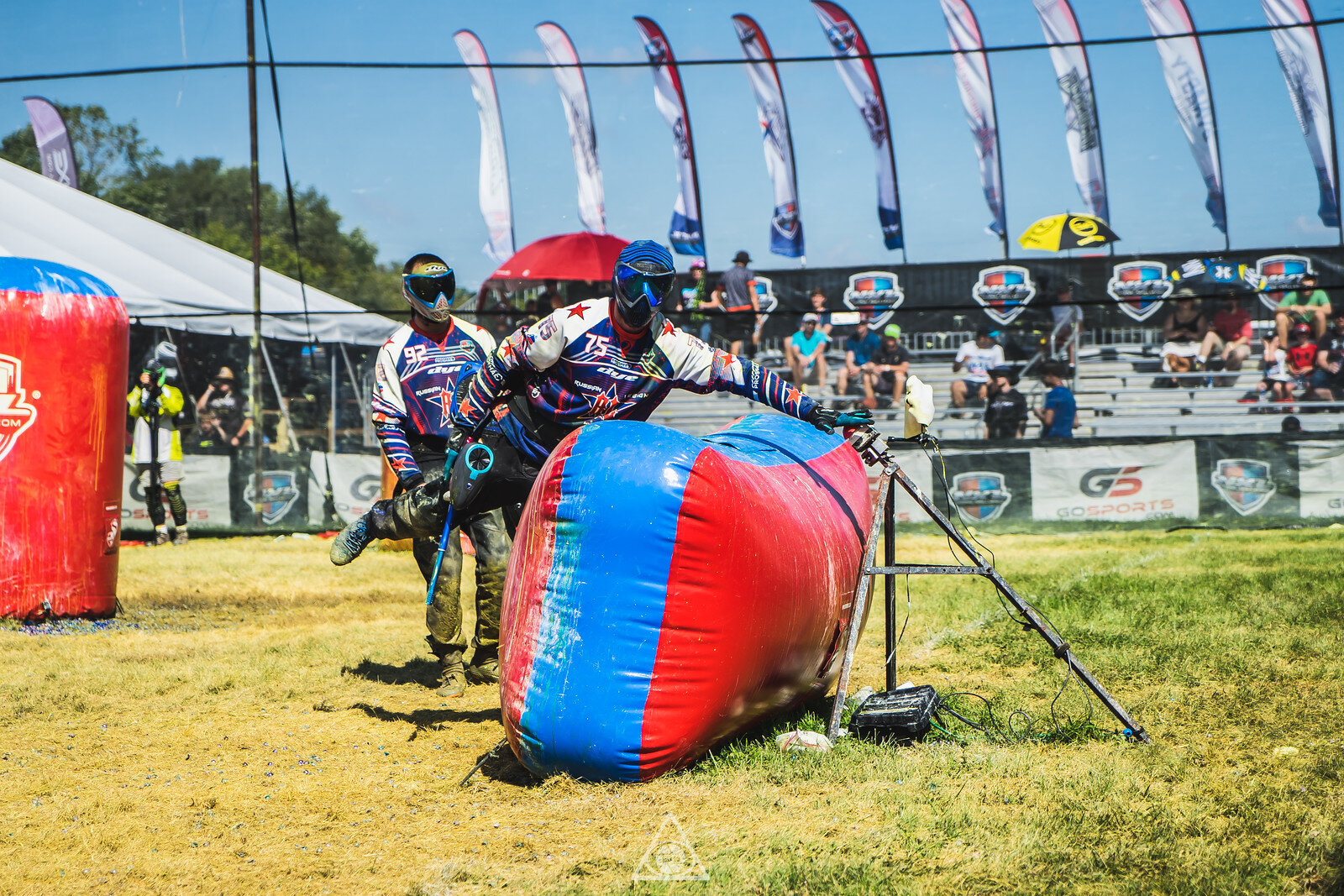 AGP-Russian button-1.JPG