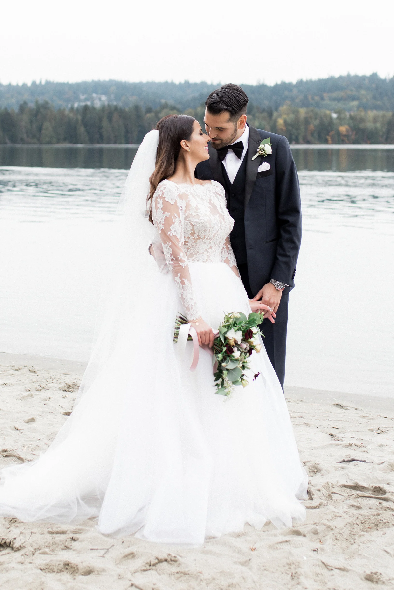AmyTeixeiraPhotography_AnabelaFilWedding673 (1)-web.jpg