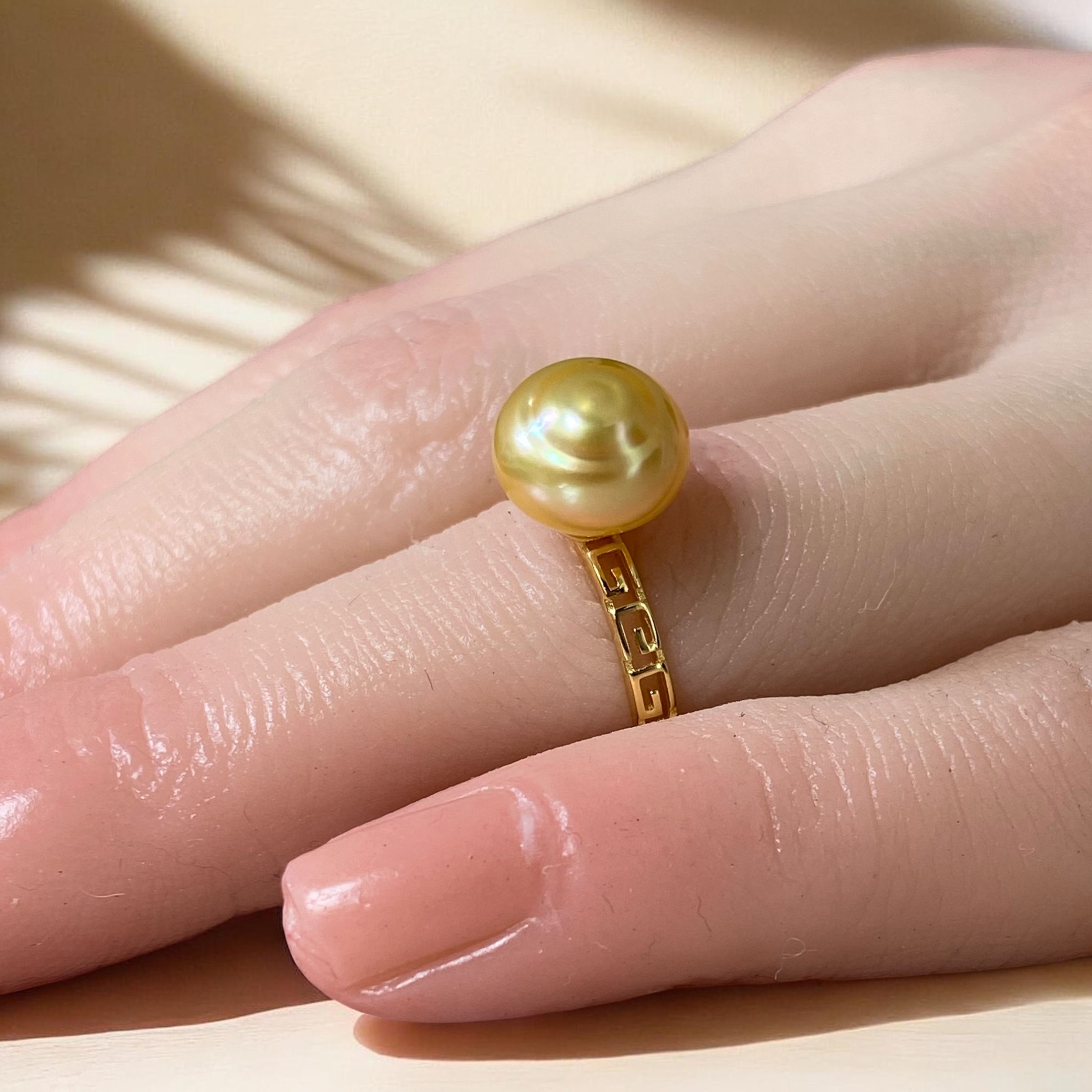 South Sea, Gold Pearl Ring in Decorative Gilded Silver Setting9.PNG