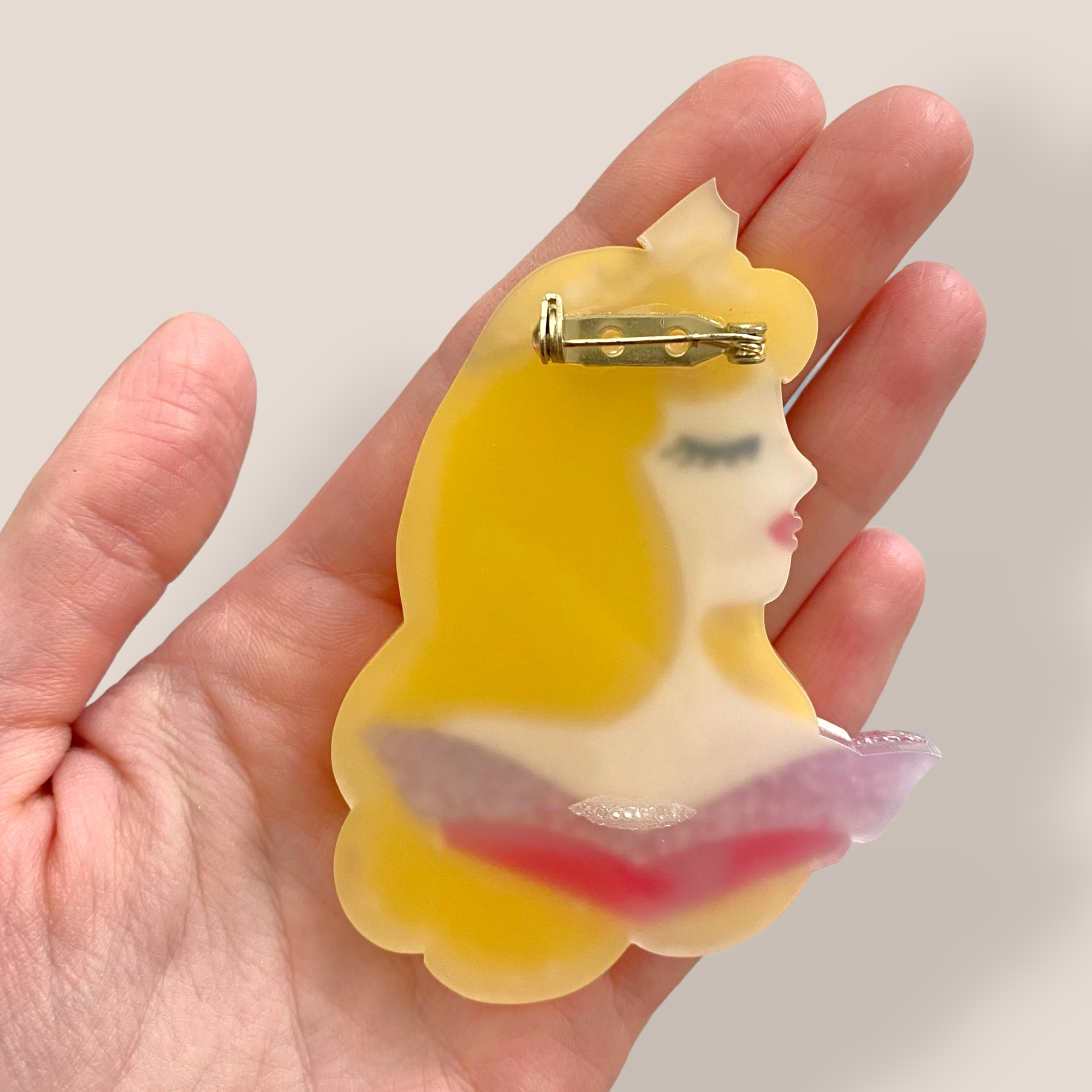 Danilova, Baccurelli, Acrylic Brooch79.PNG