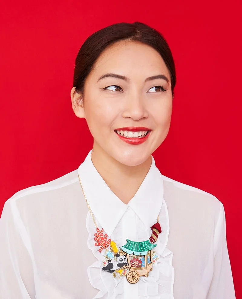 Panda-and-the-Chinese-Firework-Cart-Necklace-Take-Away-Asia-Edition-collection-la-vidriola-ZOOM_800x.jpg