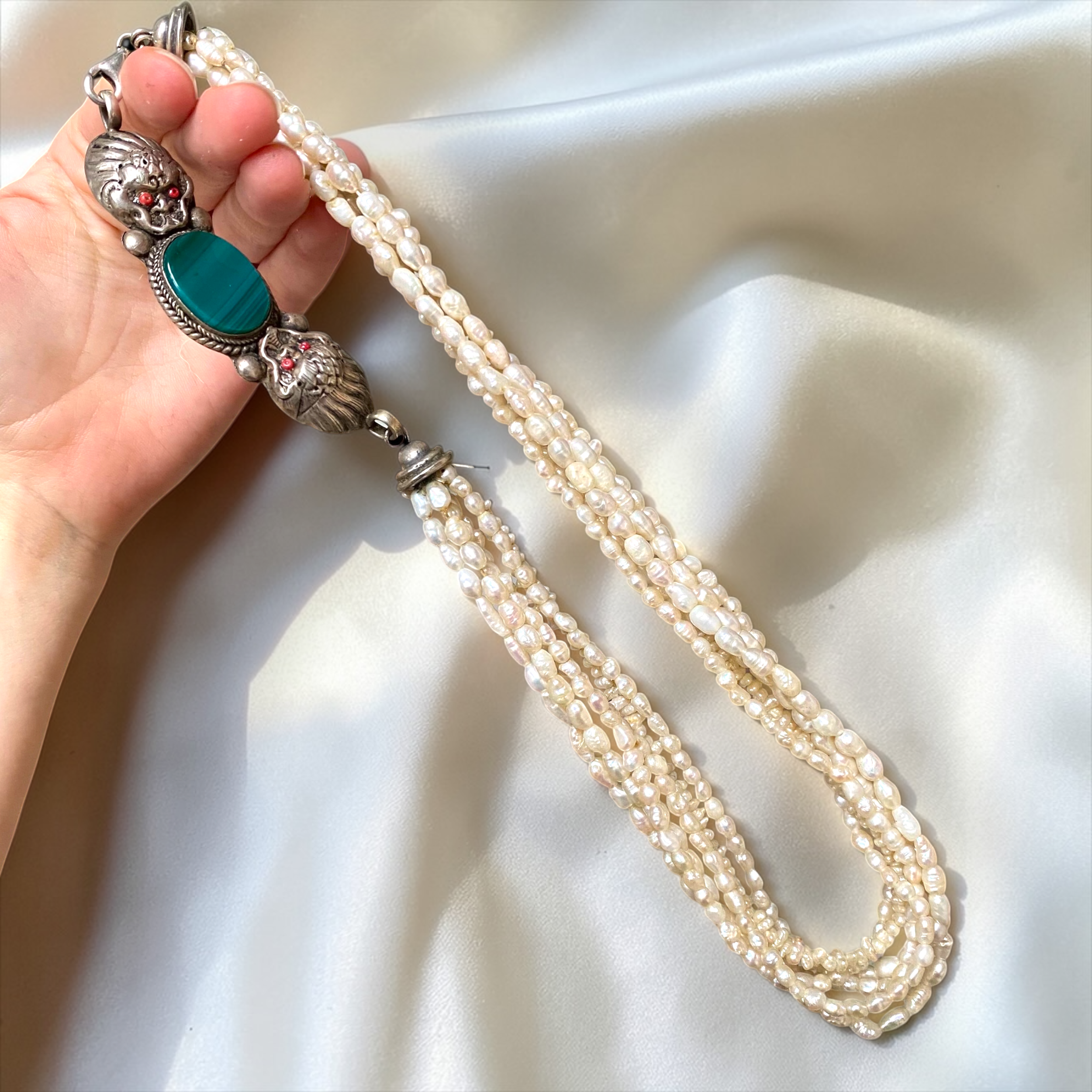 Vintage, 6-Row, Chinese White Pearl & Malachite Clasp, Necklace14.PNG